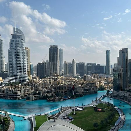Trinity Holiday Homes - Standpoint Tower Downtown Dubai Eksteriør billede